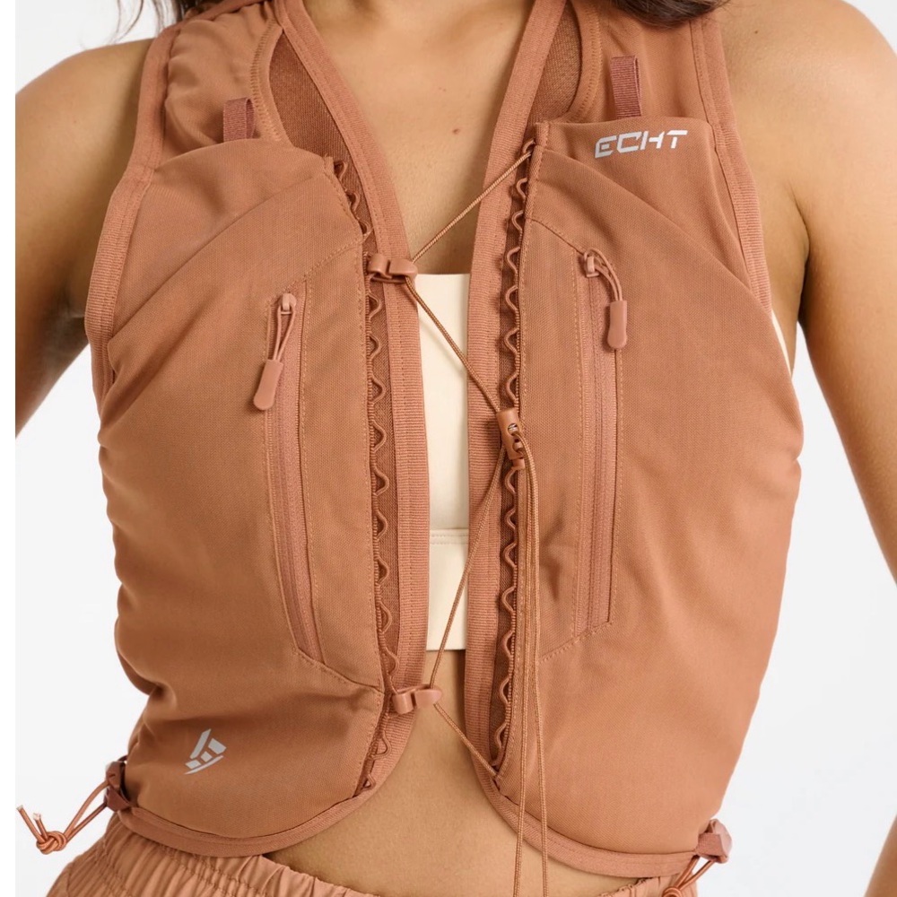 ECHT Aparell Neutral Midern Women's Hydration Vest